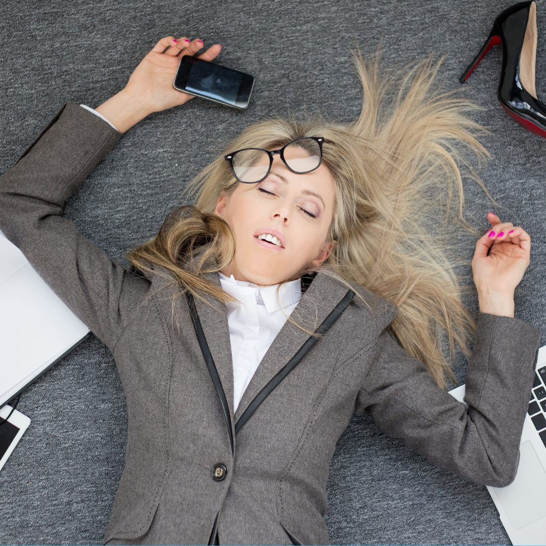 Kenalpasti faktor-faktor yang boleh menyumbang kepada "burnout"